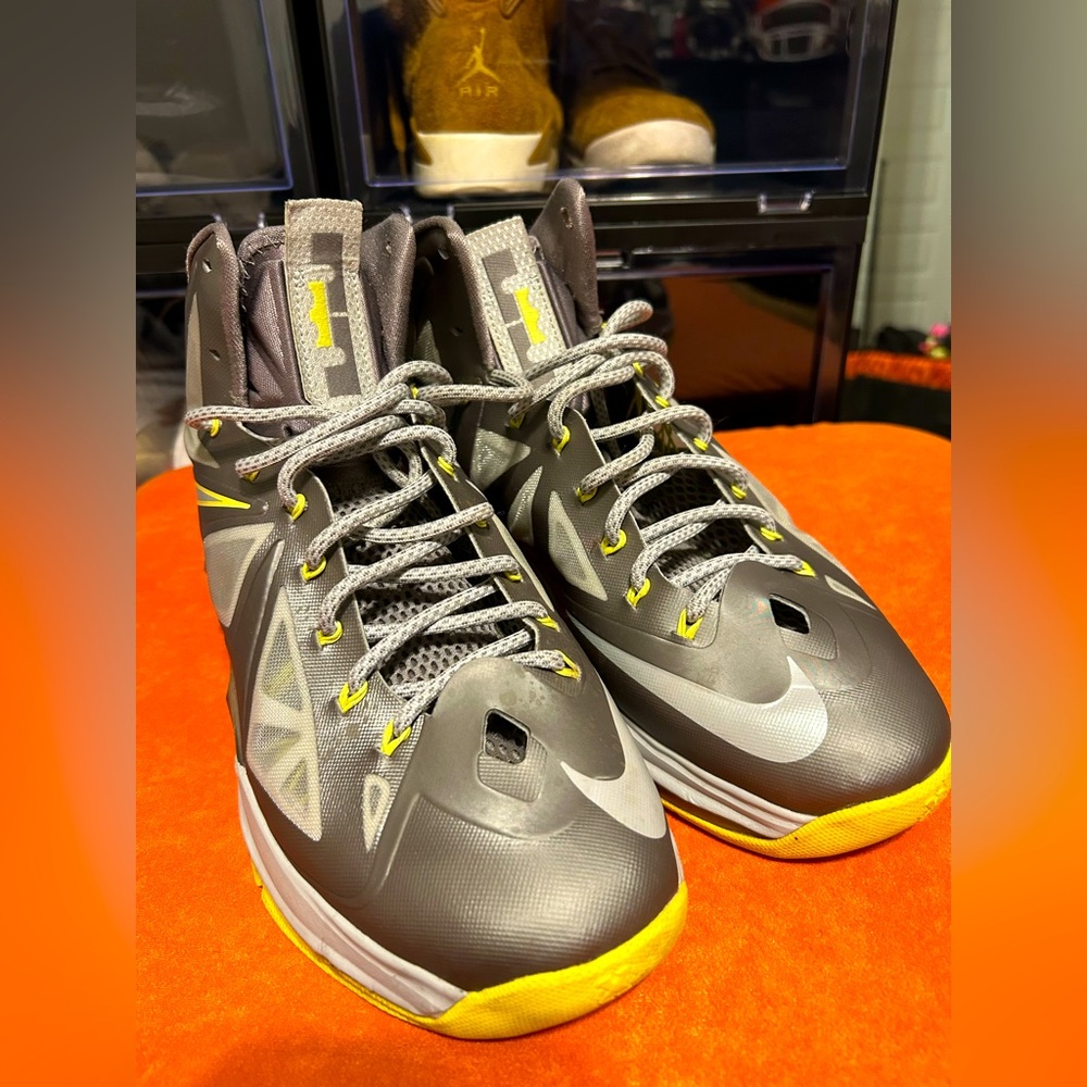 Nike Lebron X “ Canary”